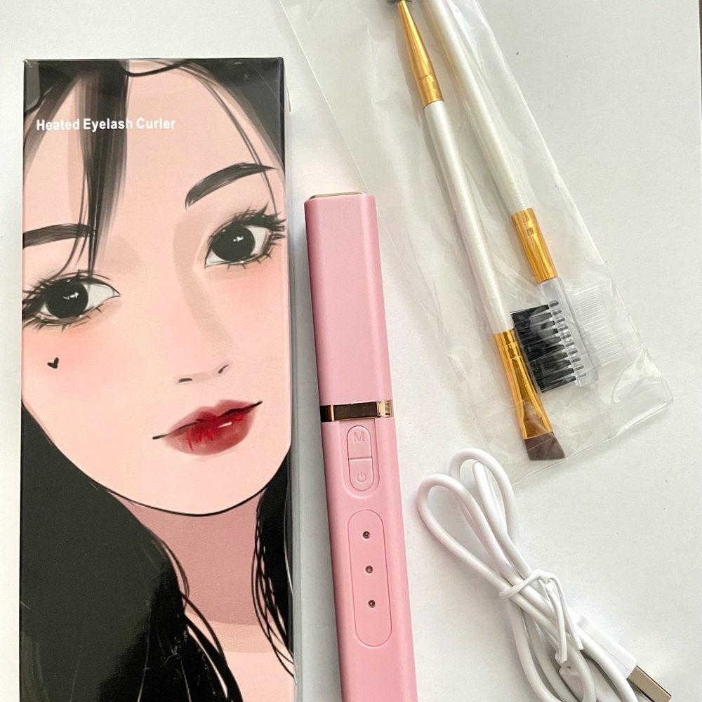Pink Heated Eyelash Curler usb rechargeable with Accessories